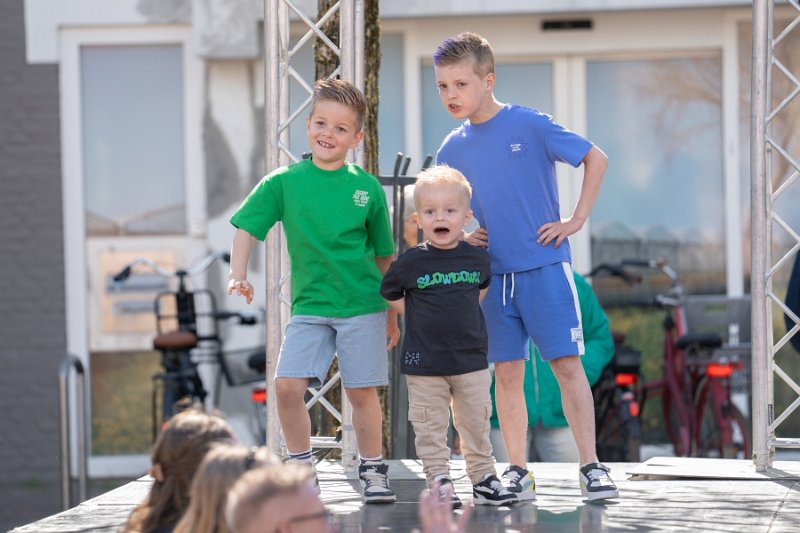 Modeshow 400_.jpg